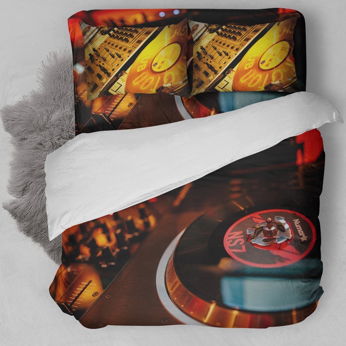 DJ Desk Artwork C Bedding Set