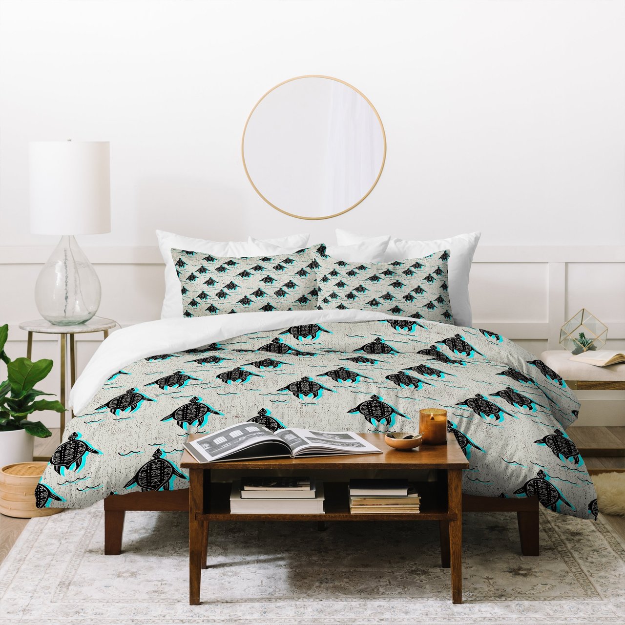 Holli Zollinger folka turtle Duvet Cover