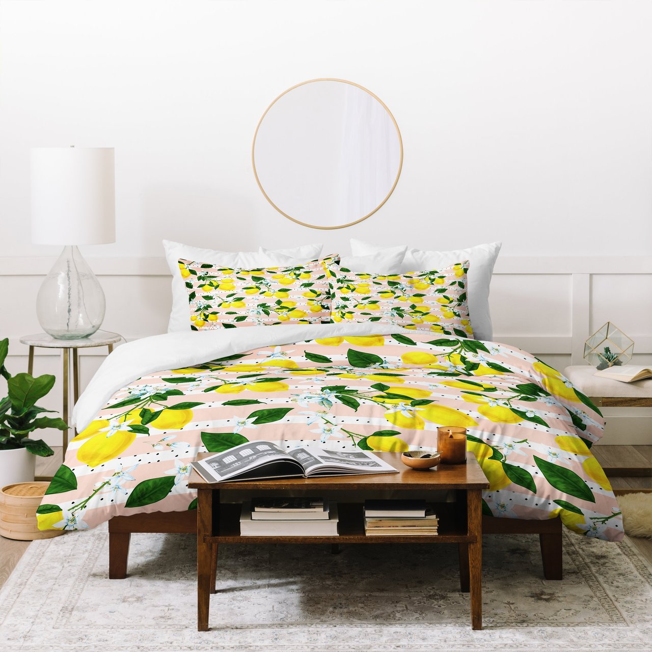 Marta Barragan Camarasa Pattern of flowery lemons Duvet Cover