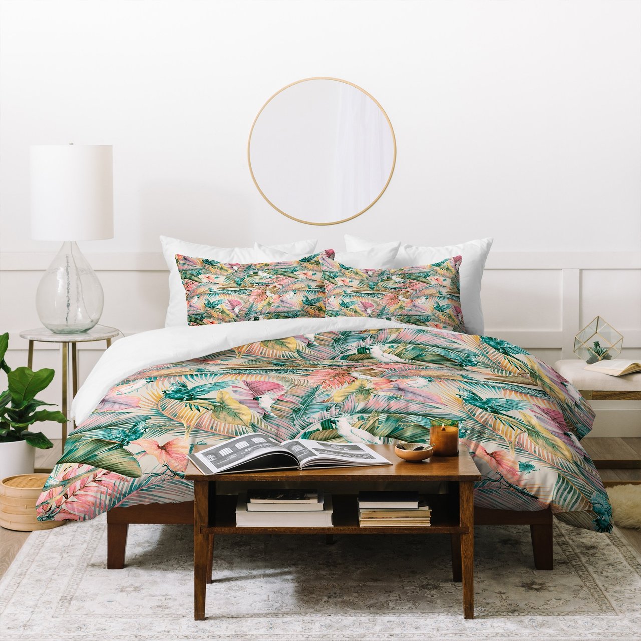 Marta Barragan Camarasa Pink sunset in the jungle Duvet Cover