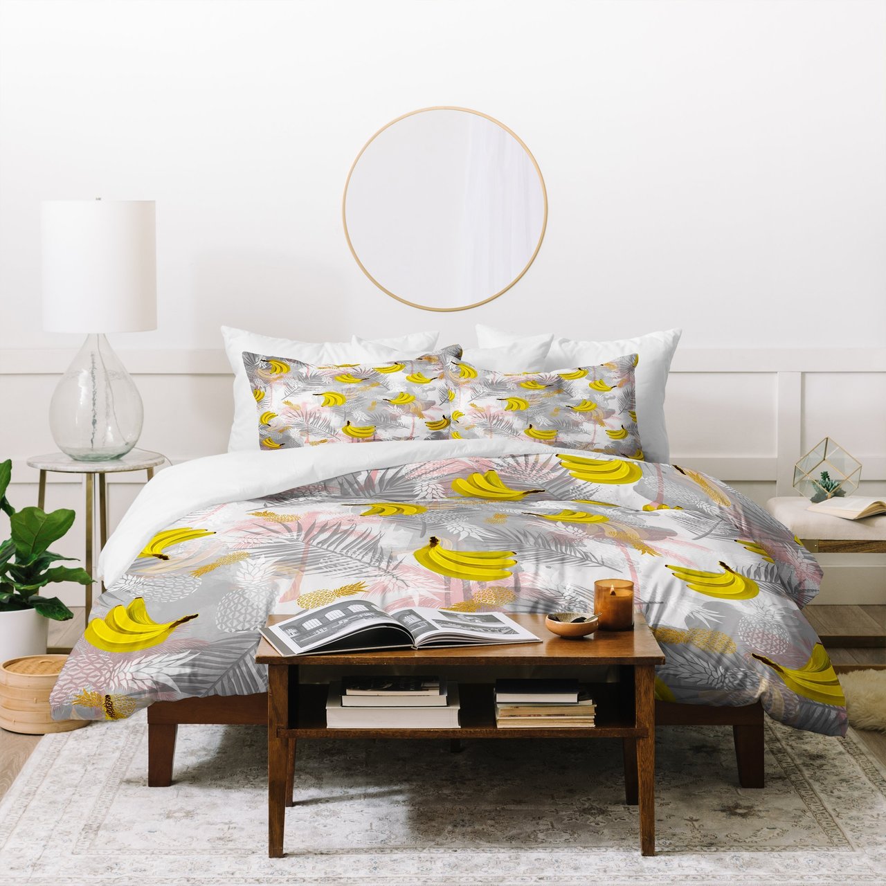 Marta Barragan Camarasa Tropical love Duvet Cover
