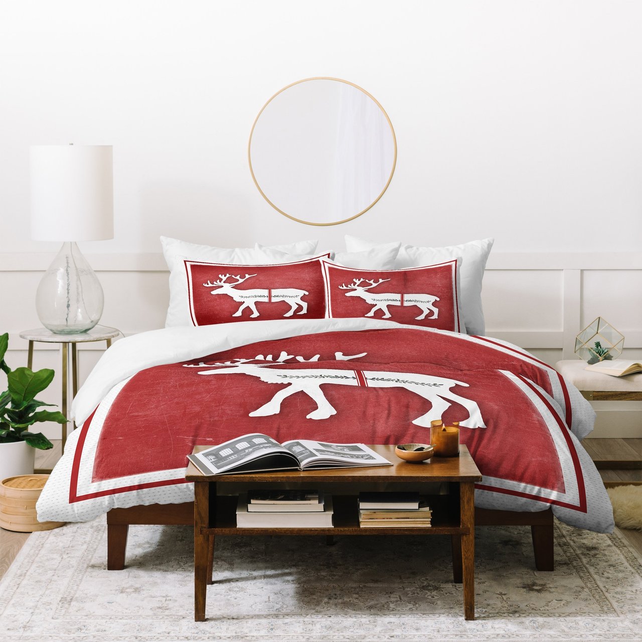 Monika Strigel FARMHOUSE REINDEER RED ON CHALKBOARD Duvet Cover