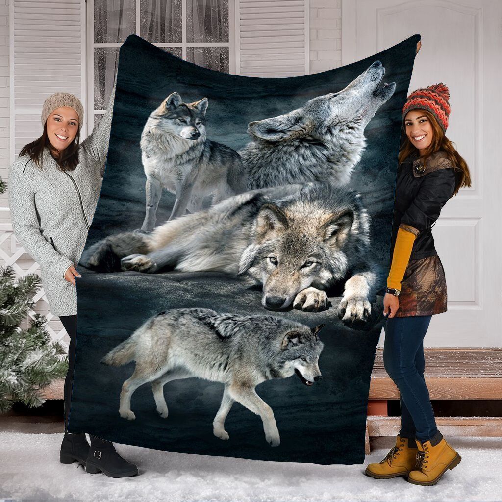 3D Beautiful Wolves Fleece Blanket