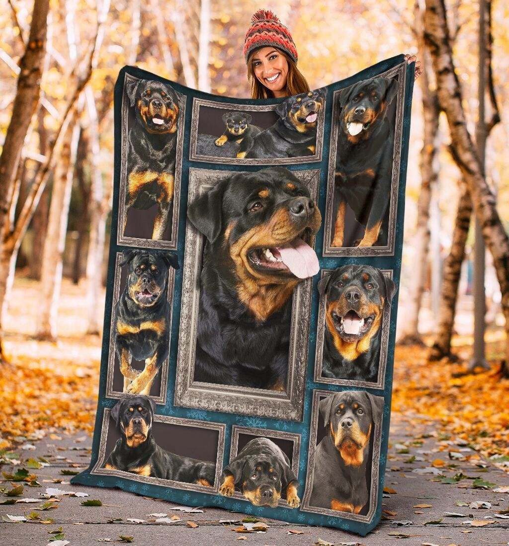3D Rottweiler Dogs Fleece Blanket
