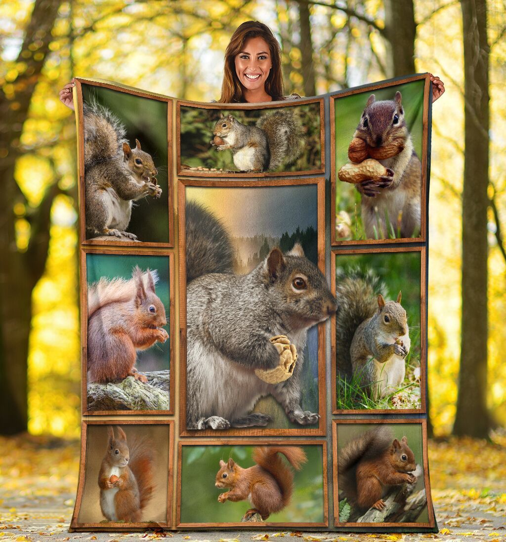 3d Squirrels Squirrel Lover Gifts Fleece Blanket