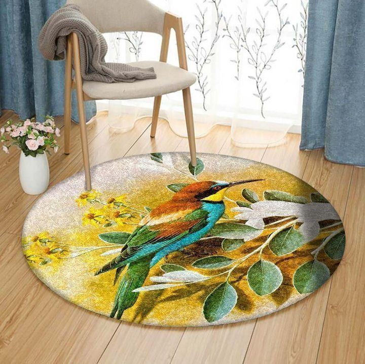 A Beautiful Bird Round Carpet