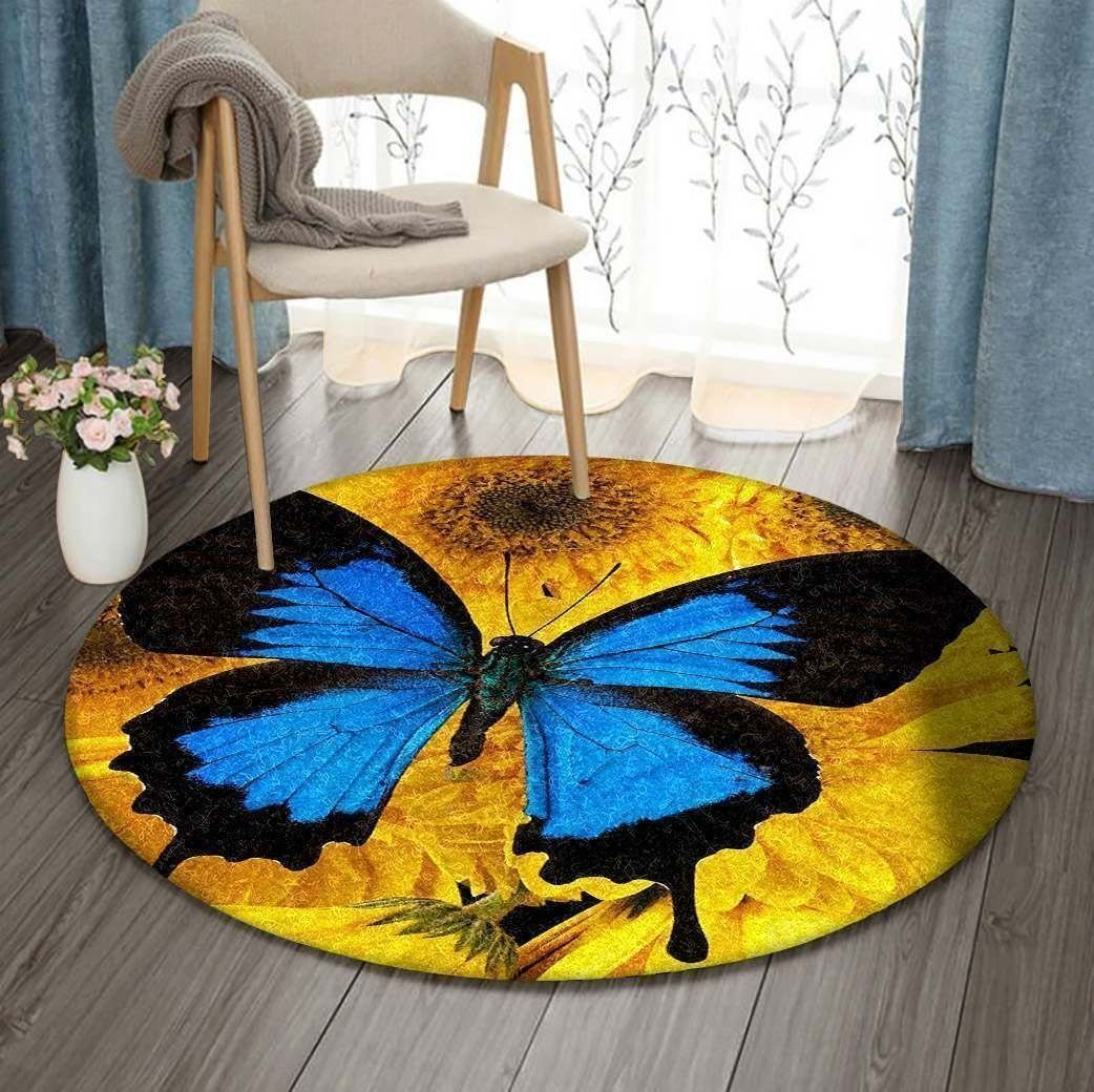 A Big Butterfly Round Carpet
