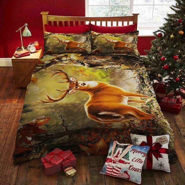 A Big Deer In Forest Bedding Set