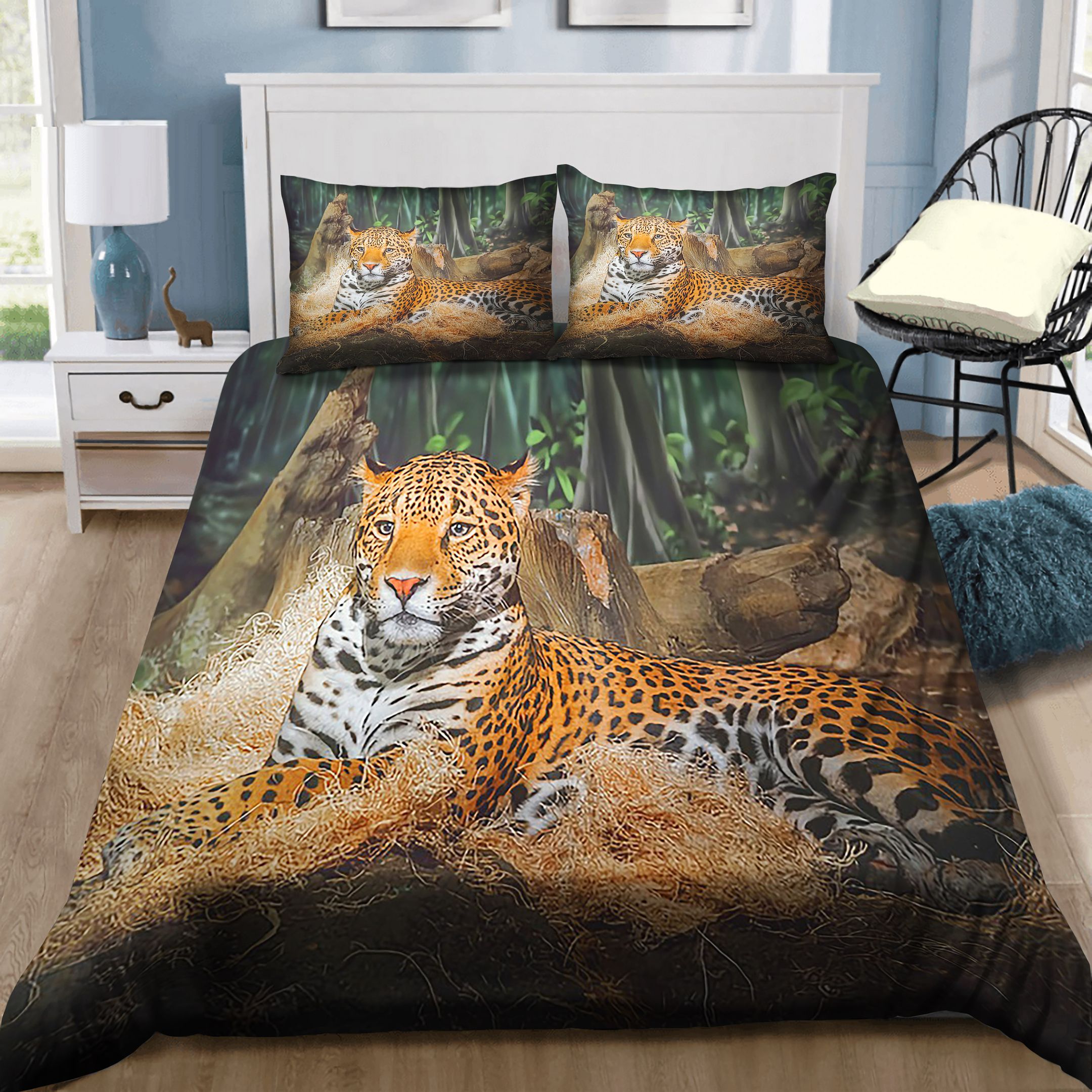 A Big Leopard Lying In The Forest Bedding Set