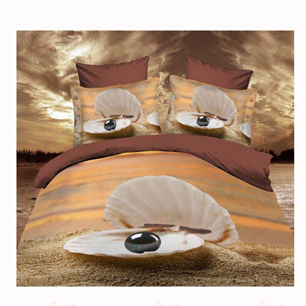 A Black Pearl Bedding Set