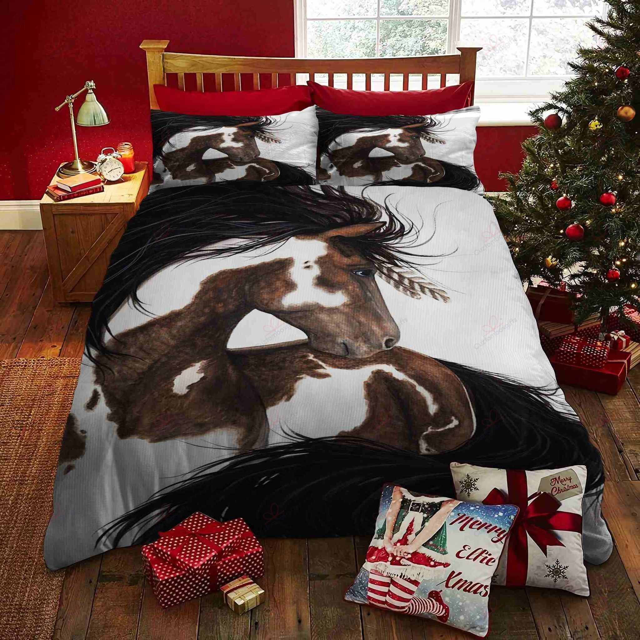 A Brown And White Horse Prancing Bedding Set