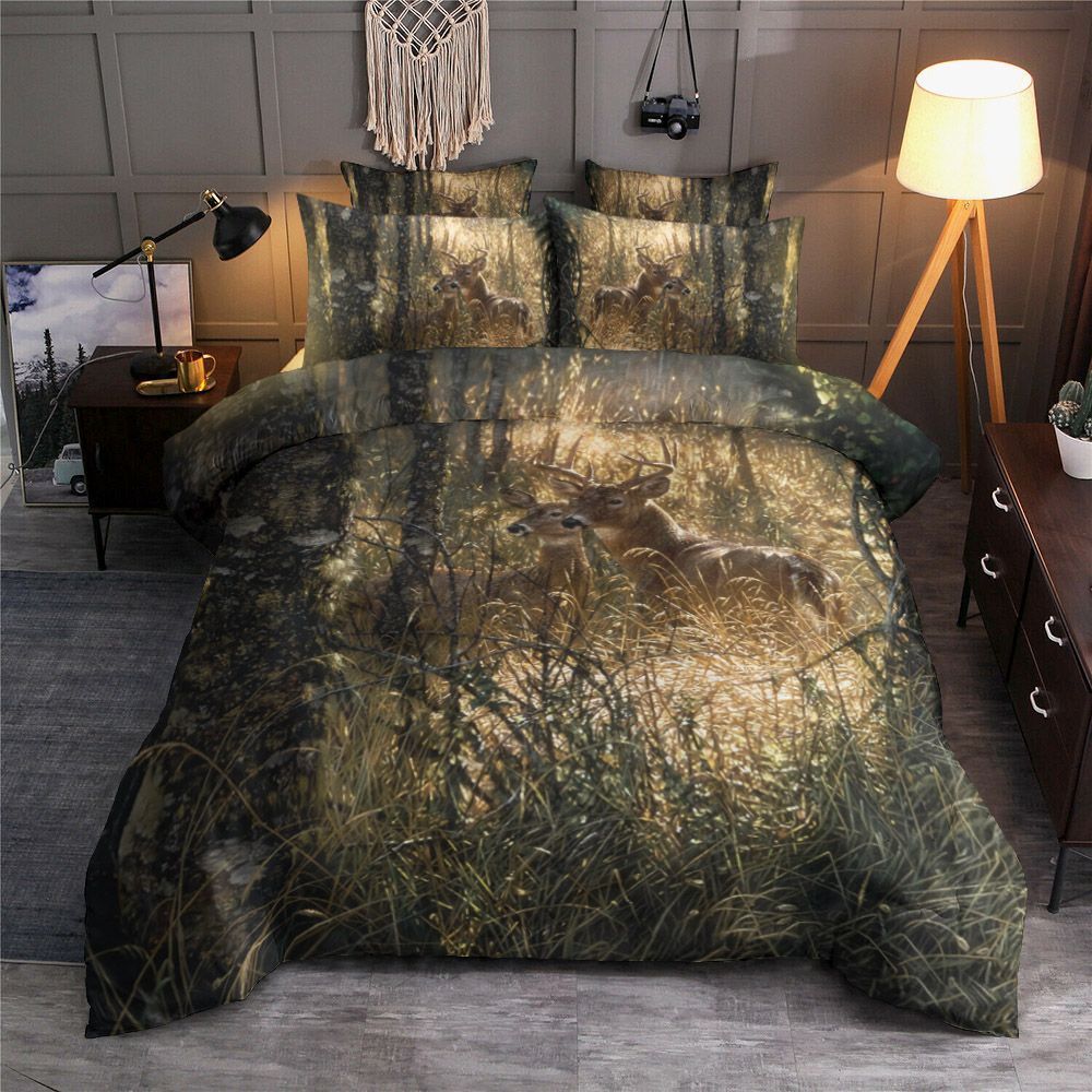 A Golden Moment Deer Bedding Set