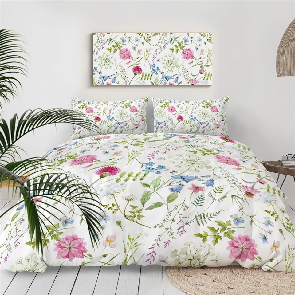 Adorable Flower White Background Bedding Set