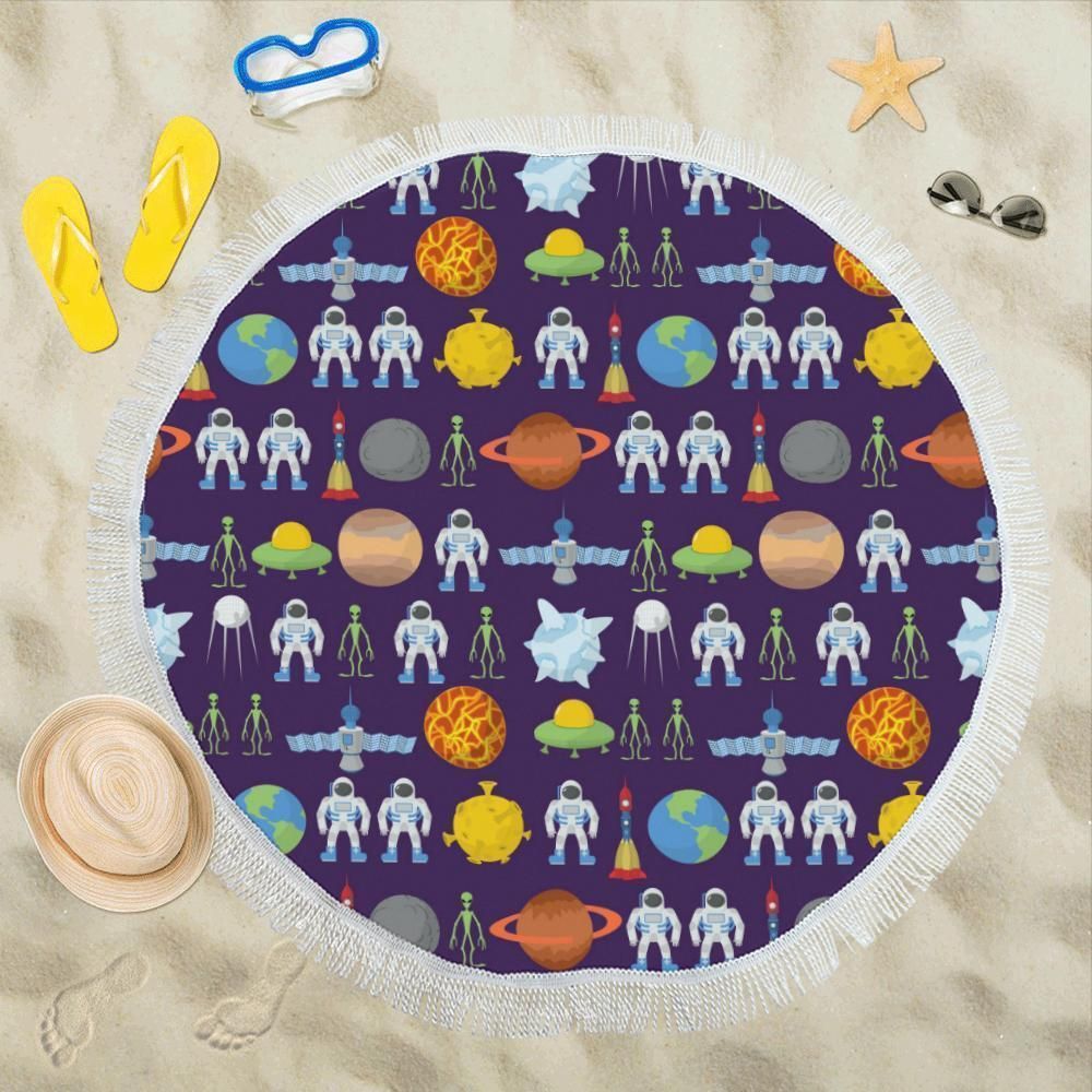 Alien Astronaut Planet Round Beach Towel
