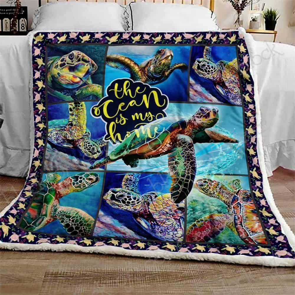 All things I need is A Turtle Fleece Blanket