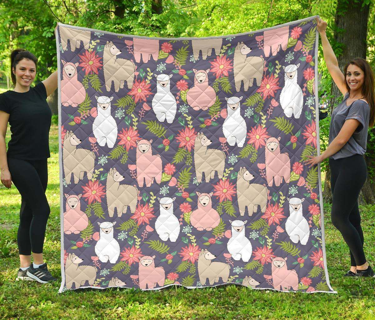 Alpaca Floral CL12100012MDQ Quilt Blanket
