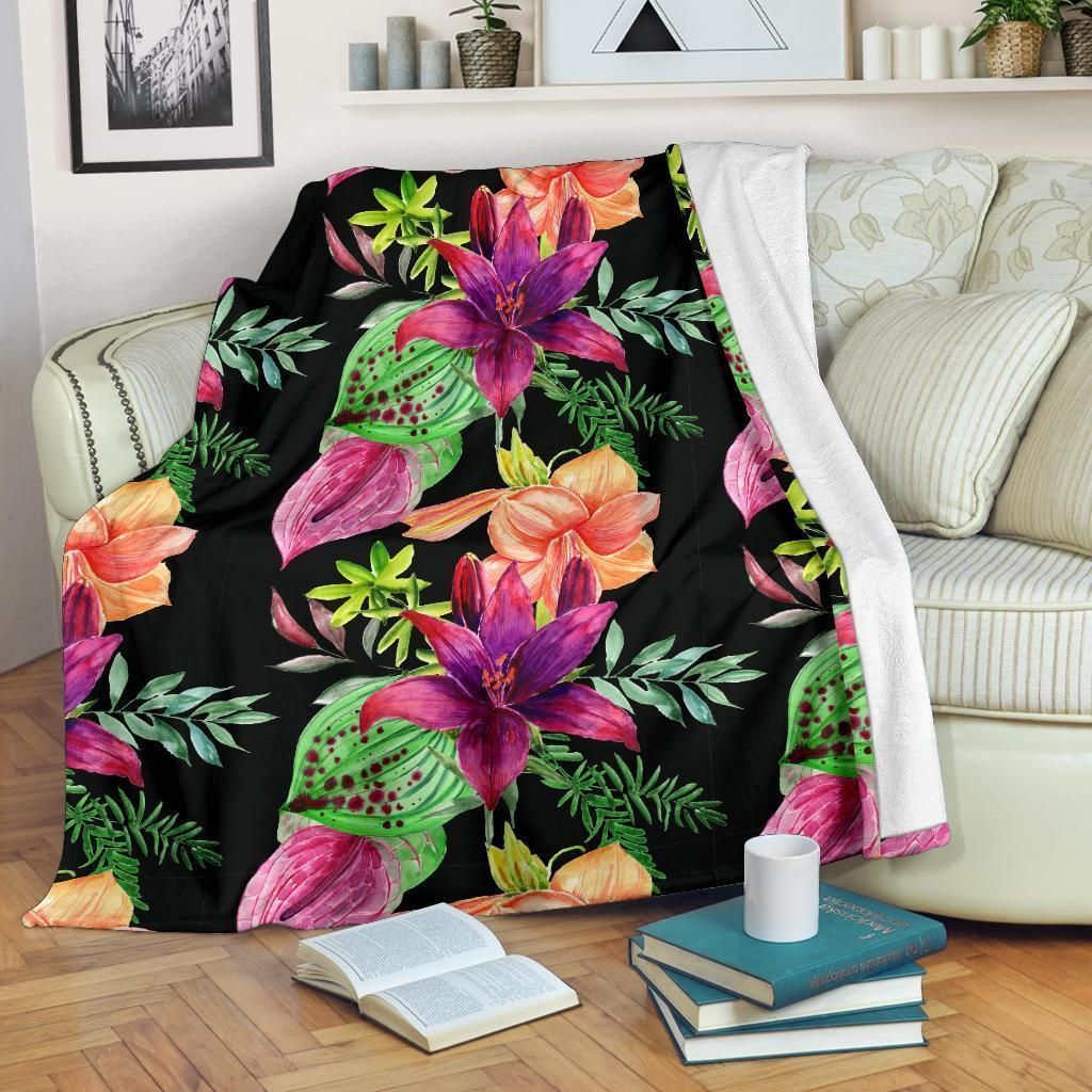 Amaryllis Pattern Print Design Black Fleece Blanket