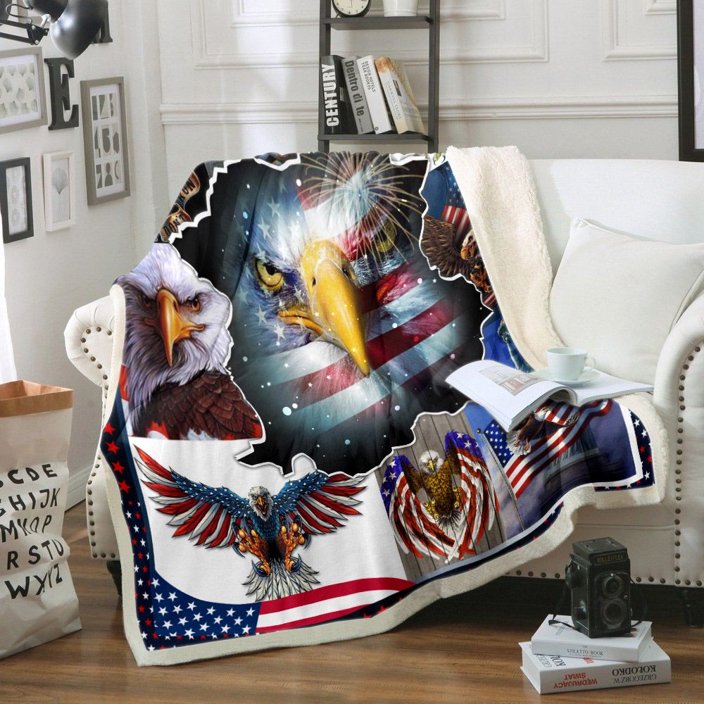 American Bald Eagle Fleece Blanket
