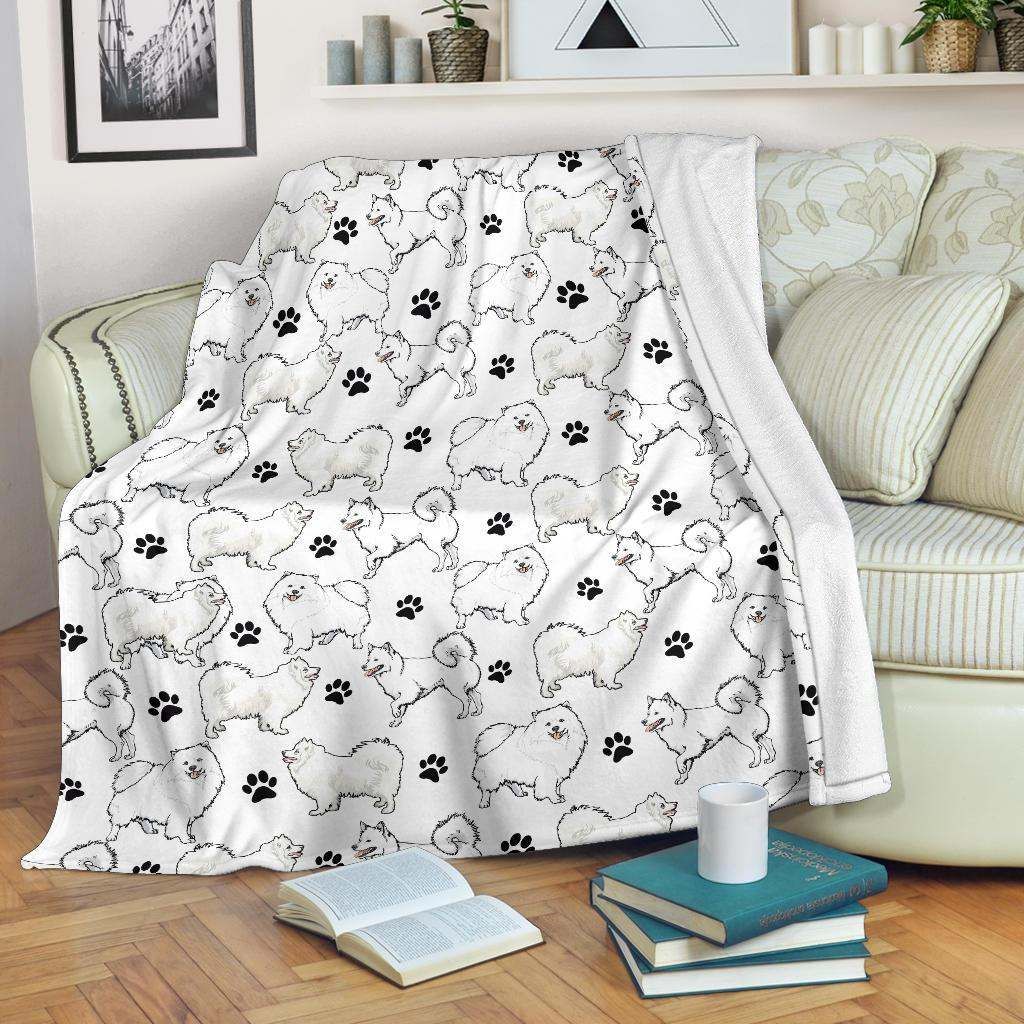 American Eskimo Paw Blanket