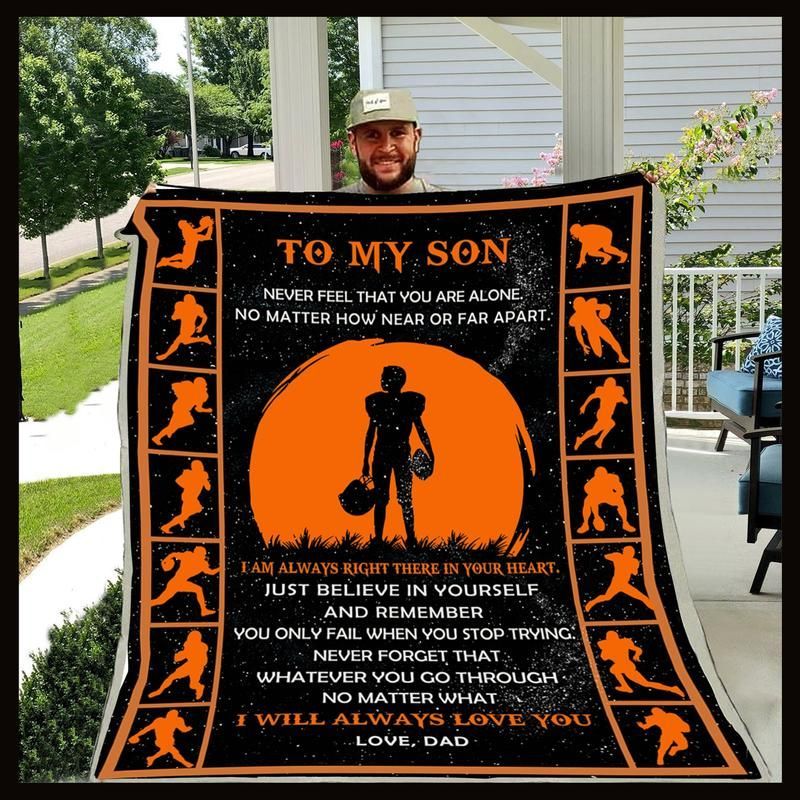 American Football Dad Son Never Feel That You Are Alone Sherpa Fleece Blanket