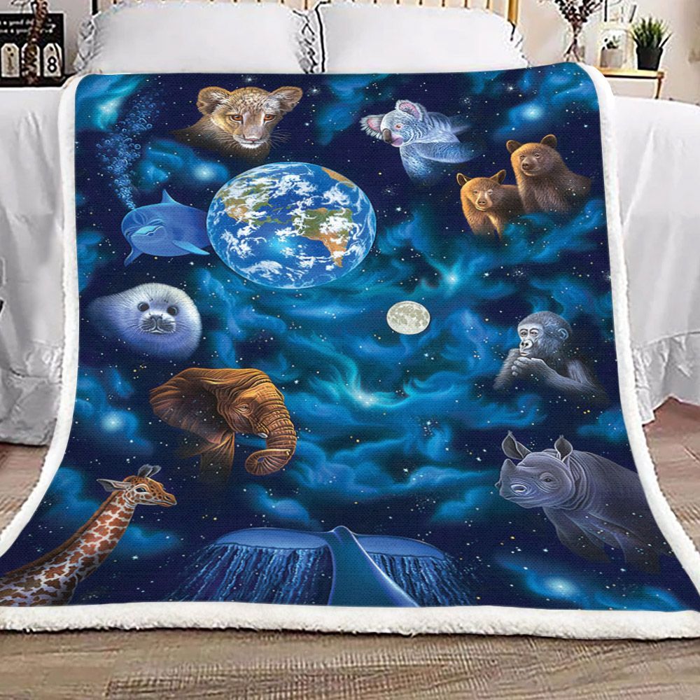 Animal Living Universe Sherpa Fleece Blanket