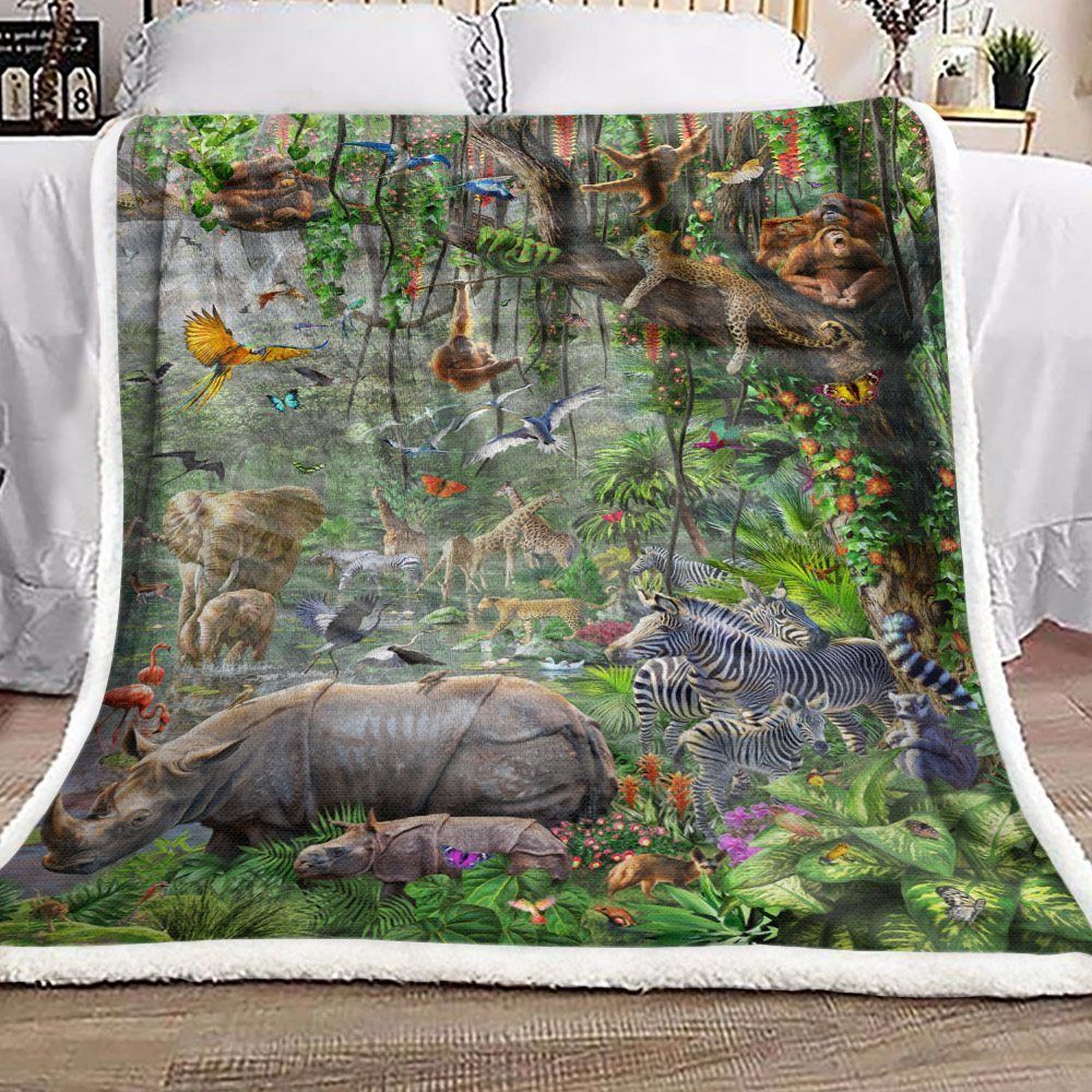 Animal Sherpa Fleece Blanket