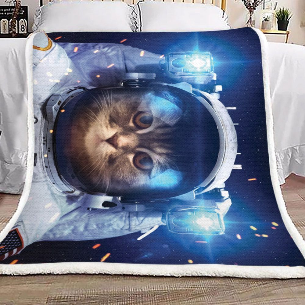 Astronaut Cat Sherpa Fleece Blanket