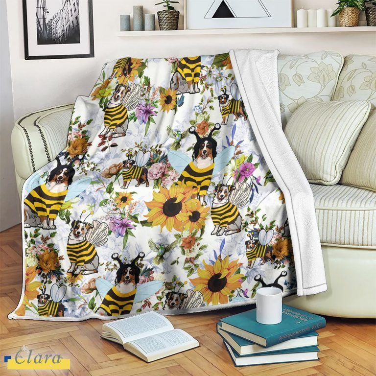Australian Shepherd Cosplay Bee Floral Sherpa Fleece Blanket