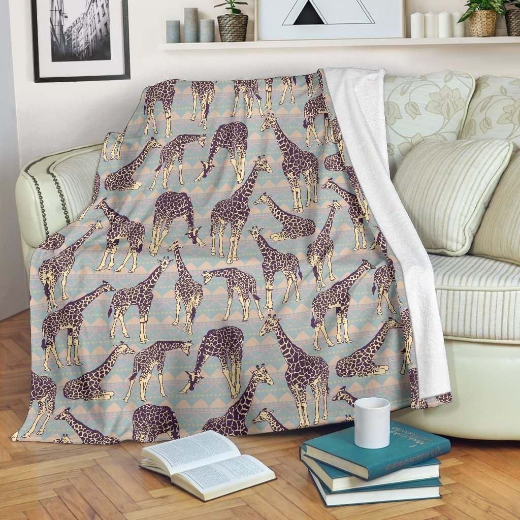 Aztec Giraffe Sherpa Fleece Blanket
