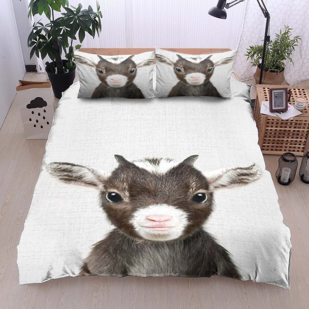 Baby Goat Bedding Set