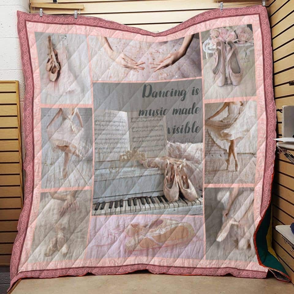 Ballet Music Made Invisible Quilt Blanket DHC3112882TD