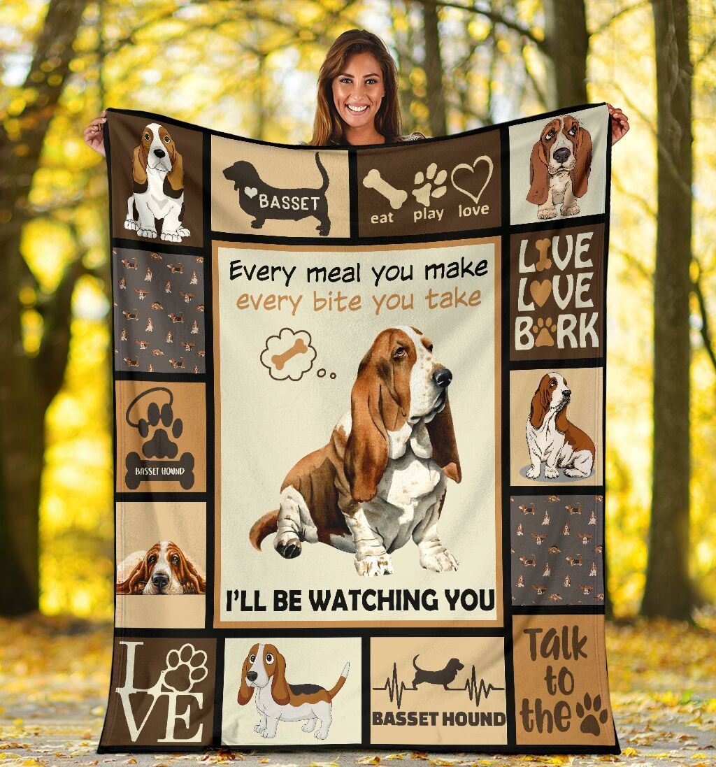 Basset Hound Dog Every Meal You Make Fleece Blanket