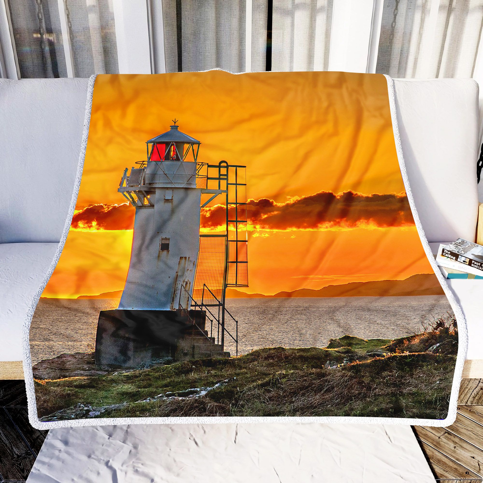 Beacon Scenery Fleece Blanket