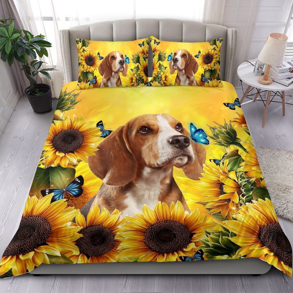 Beagle Sunflower And Butterfly Bedding Set