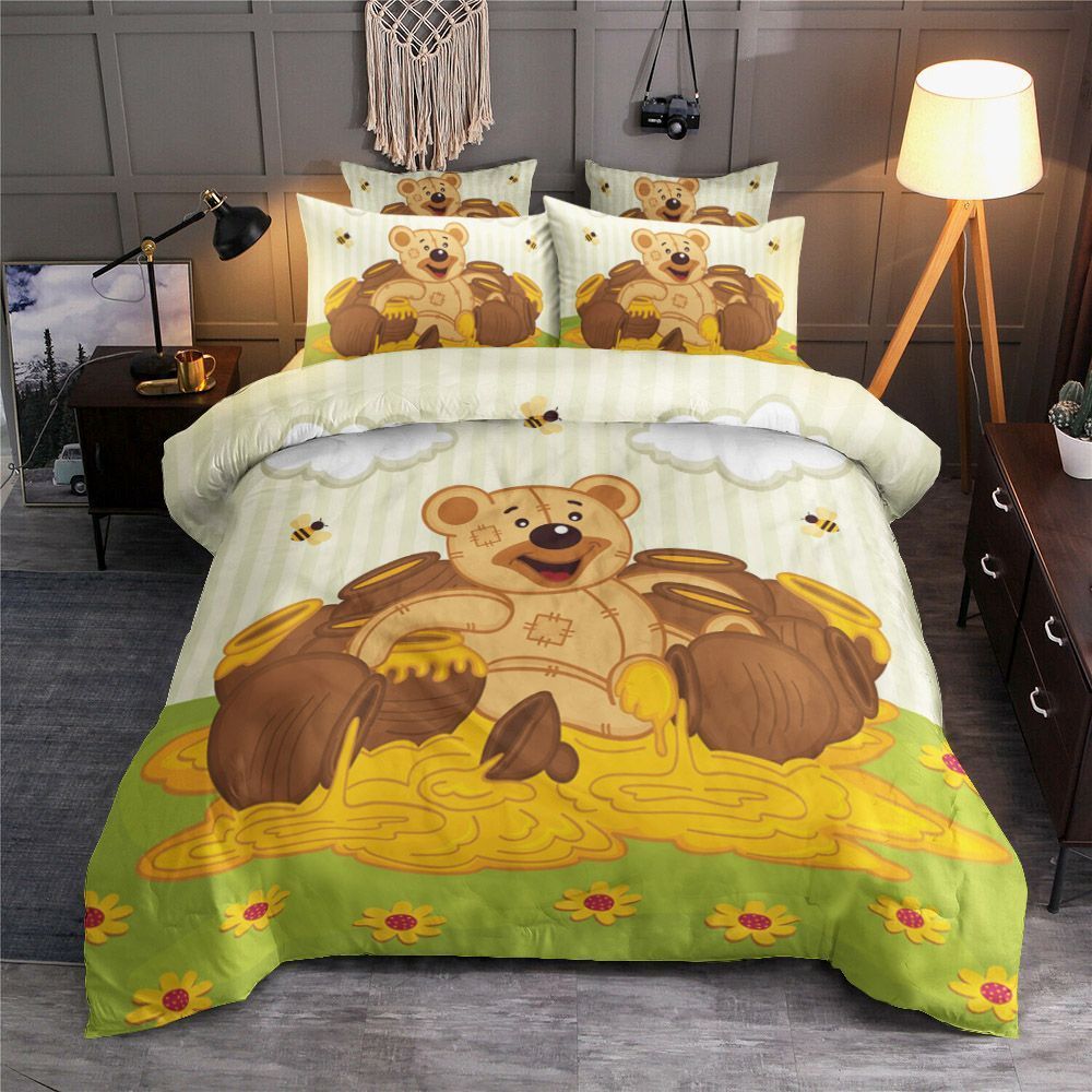 Bear And Honey Bee Bedding Set