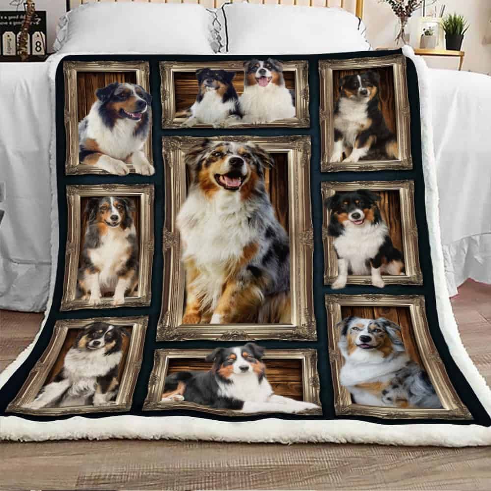 Beautiful Australian Shepherd Dog Sherpa Fleece Blanket