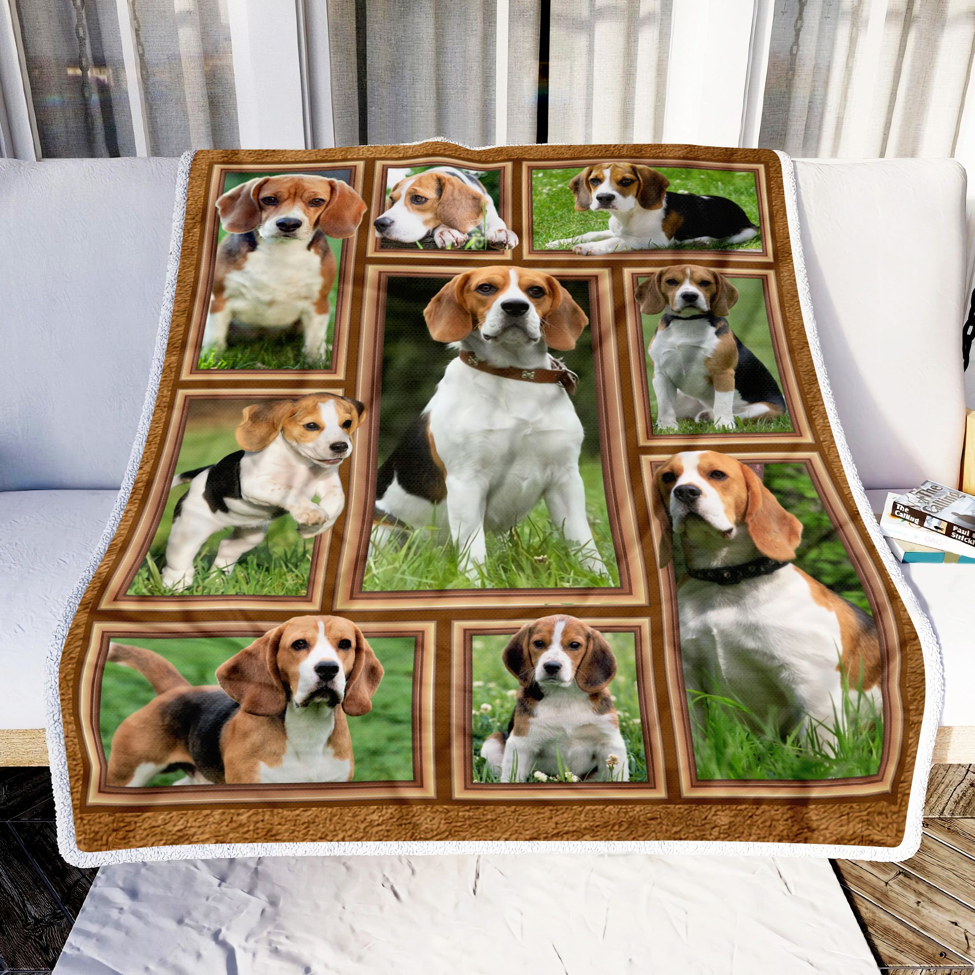 Beautiful Beagle Fleece Blanket