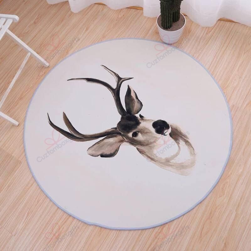 Beautiful Deer Face Round Carpet