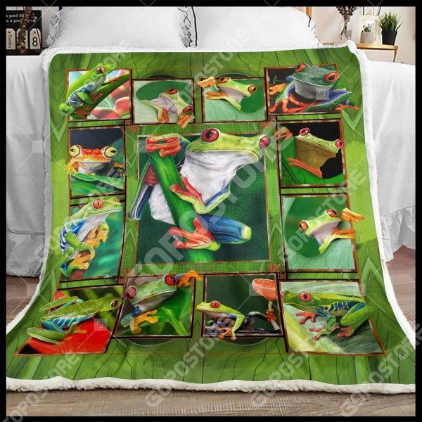 Beautiful Frog Sherpa Fleece Blanket