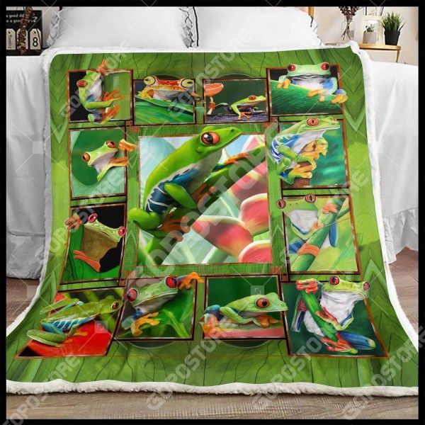 Beautiful Frog Sherpa Fleece Blanket