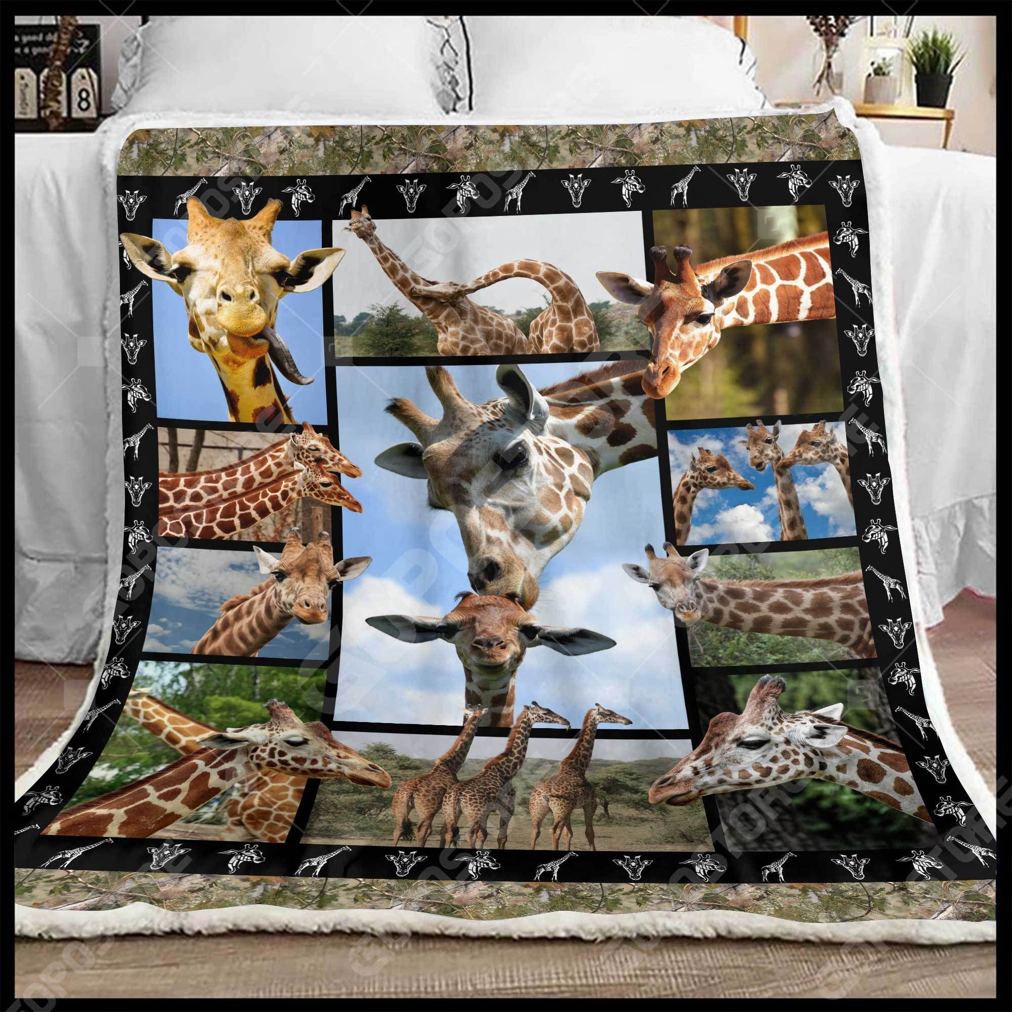 Beautiful Giraffe Sherpa Fleece Blanket
