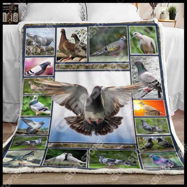 Beautiful Pigeon Sherpa Fleece Blanket