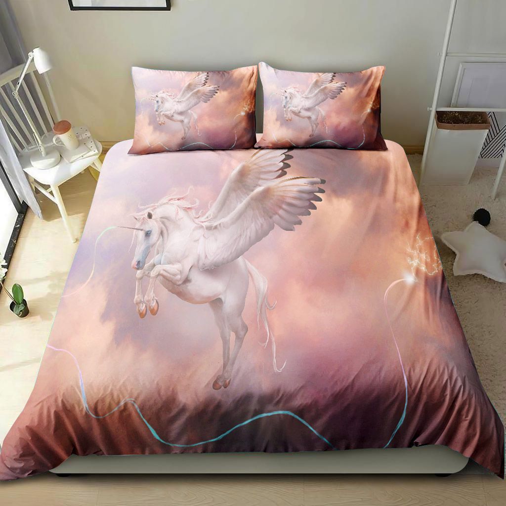 Beautiful Unicorn Flying In Sky Bedding Set