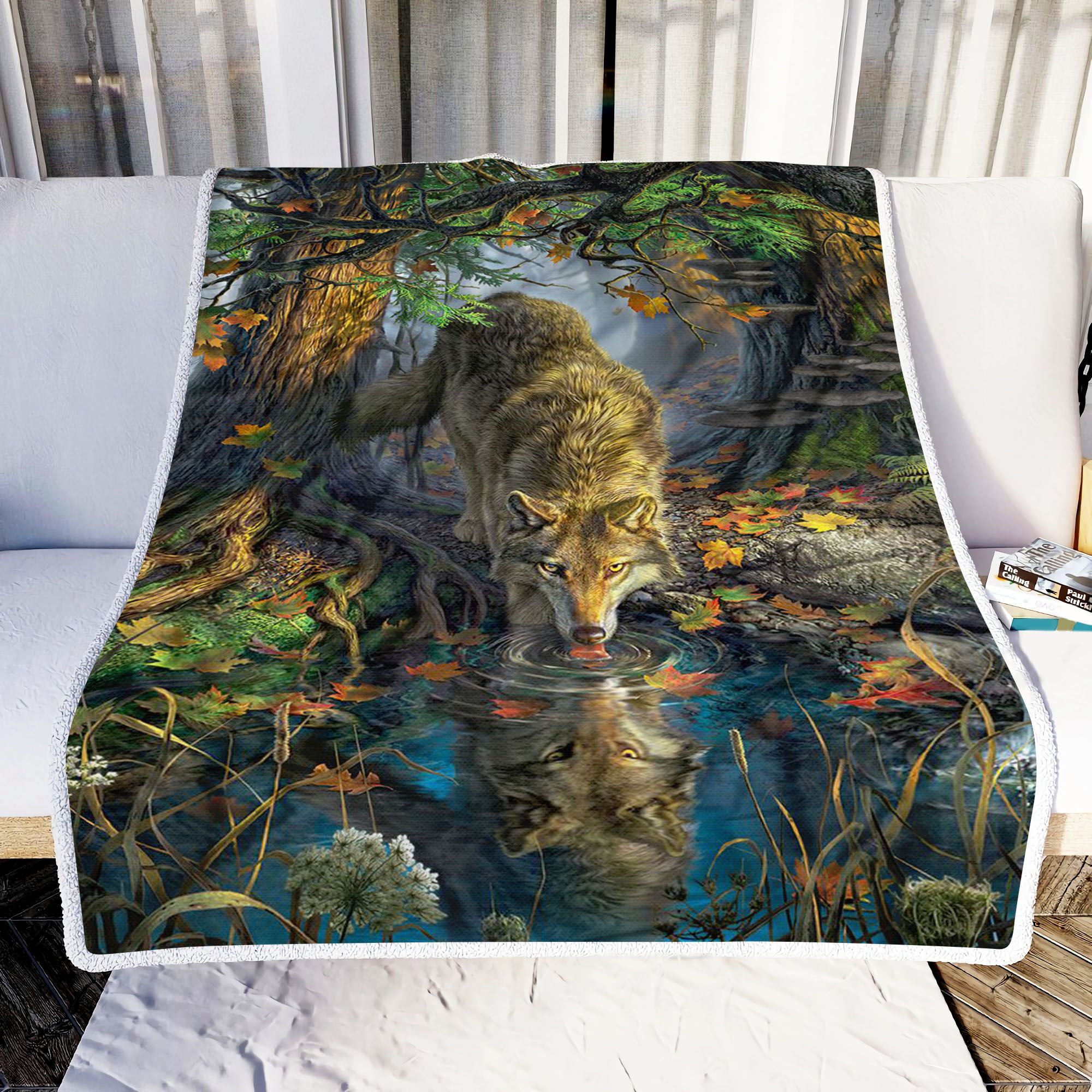 Beautiful Wolf Painting Fleece Blanket
