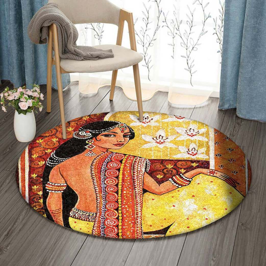 Beautiful Women Round Carpet