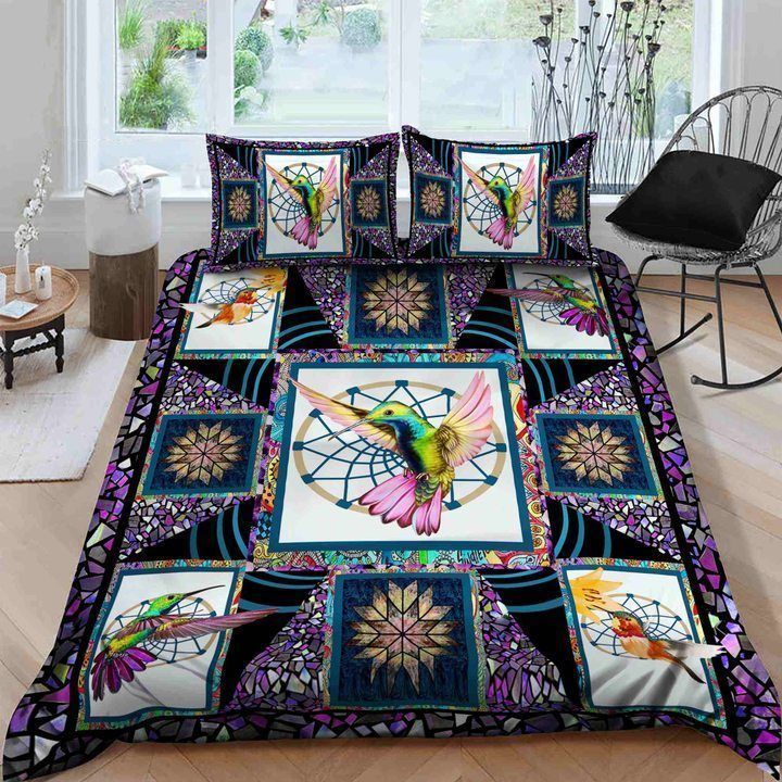 Beauty Hummingbird Pattern Bedding Set