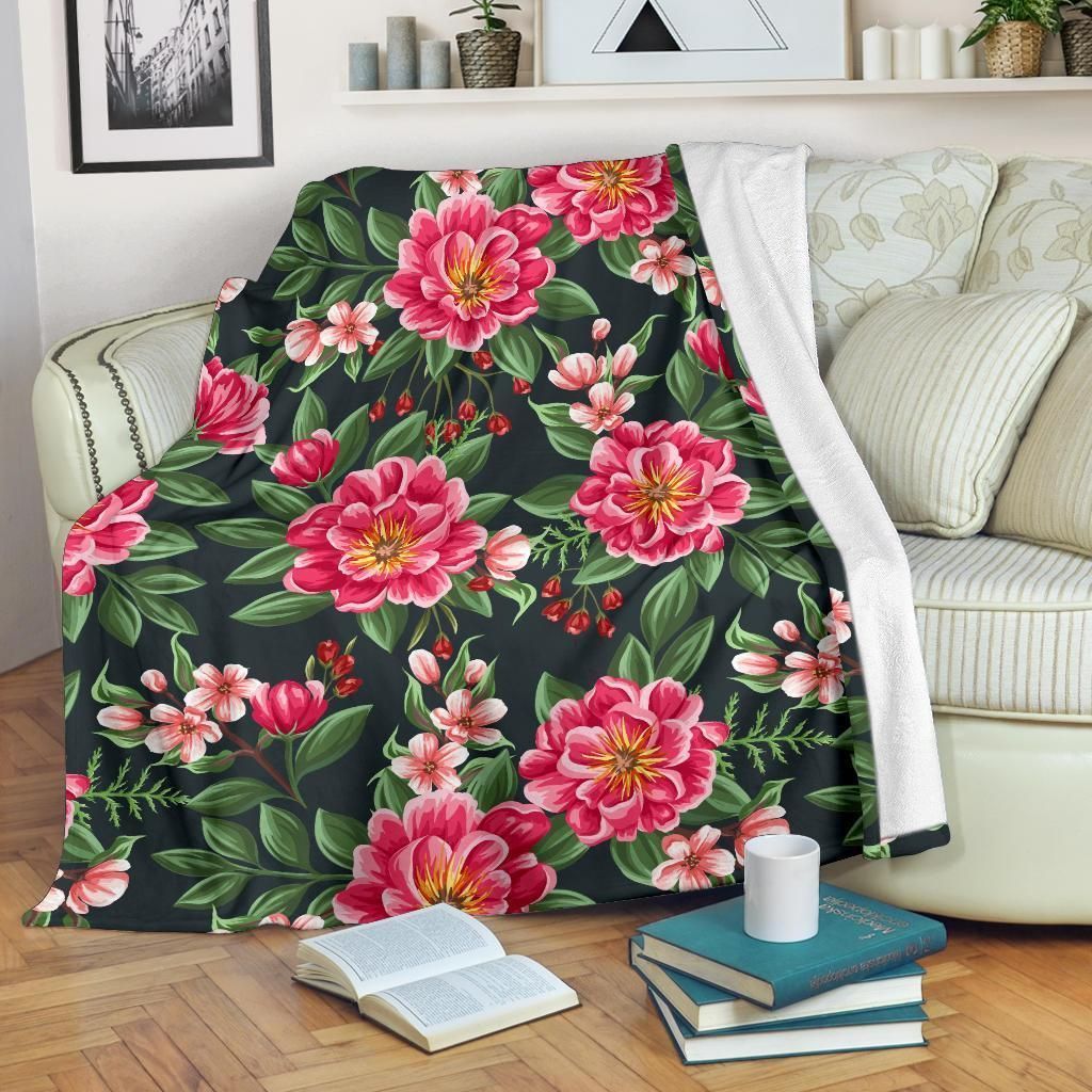 Beauty Of Summer Floral Pattern Print Design Fleece Blanket