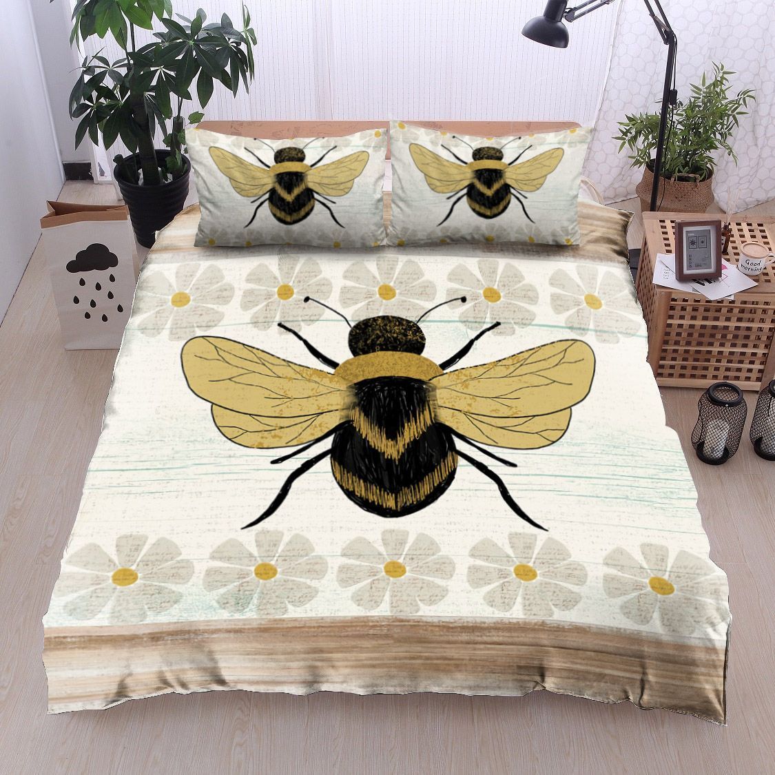 Bee And Flower Bedding Set