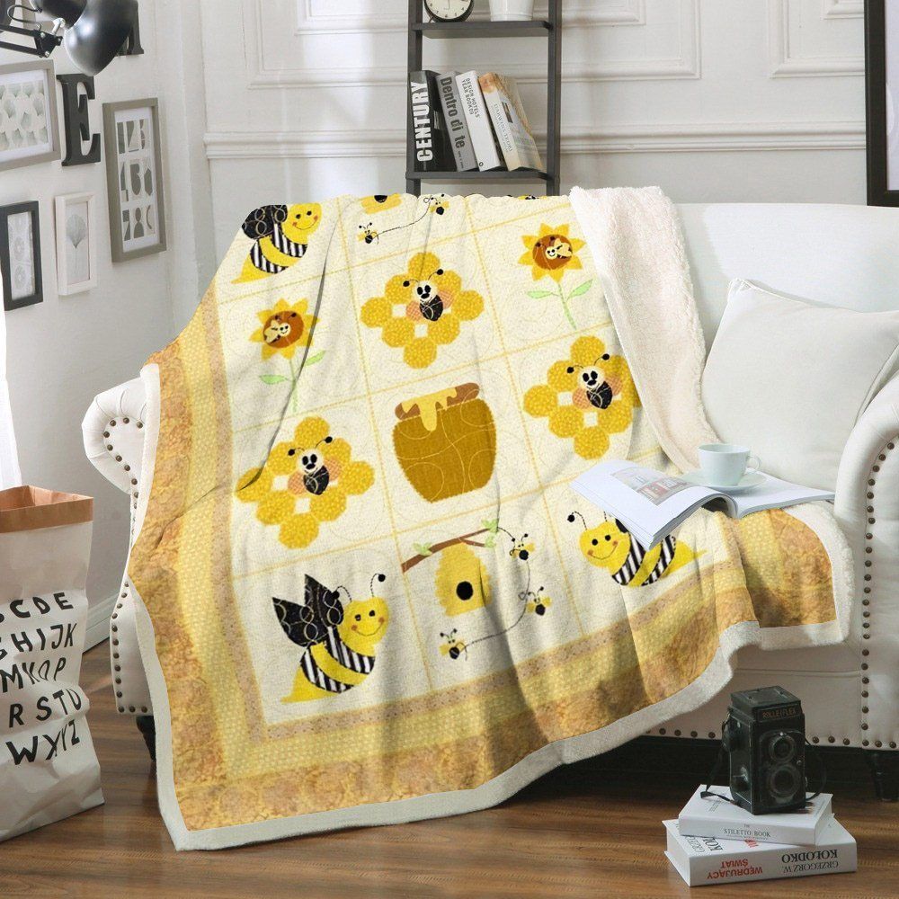 Bee Sherpa Fleece Blanket