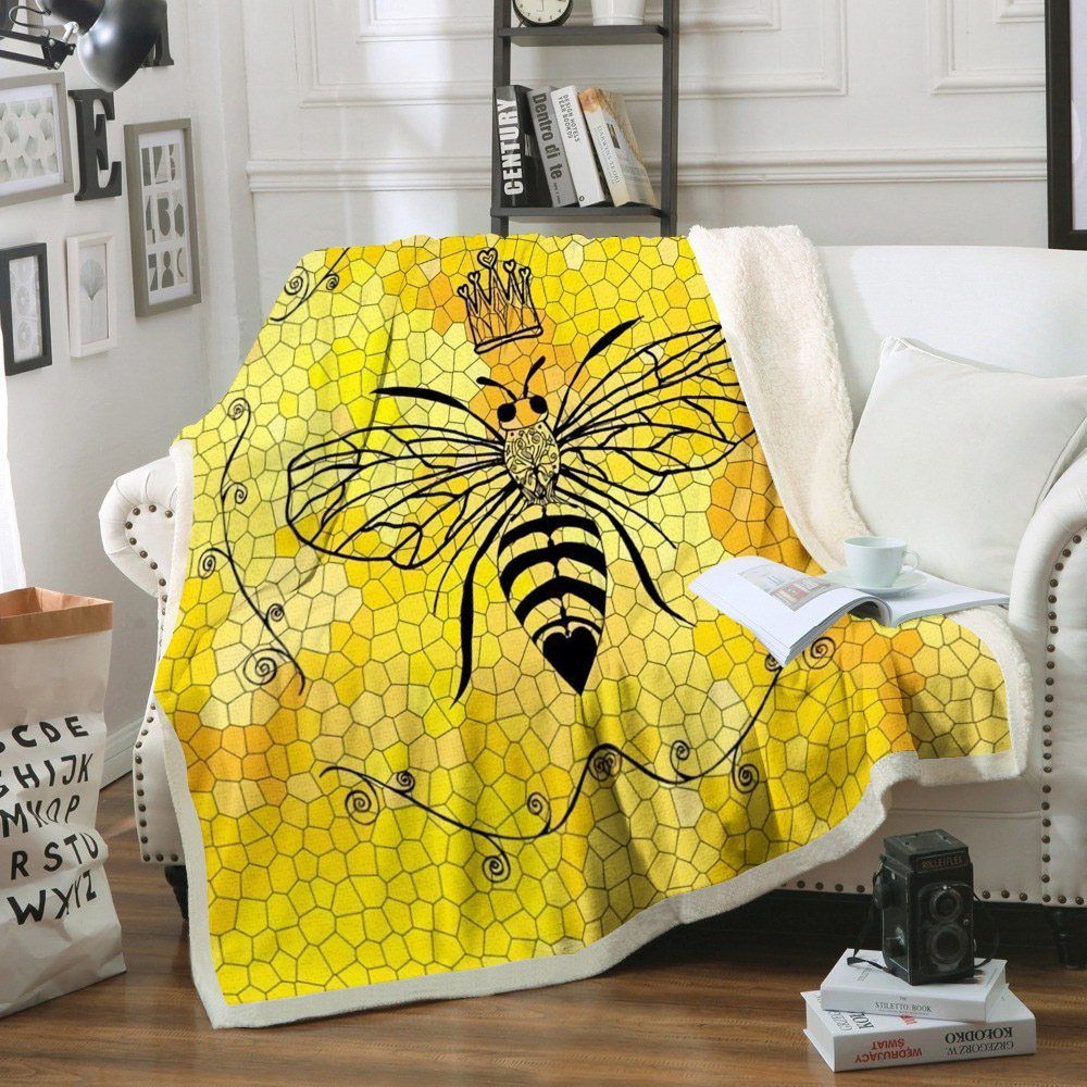 Bee Sherpa Fleece Blanket
